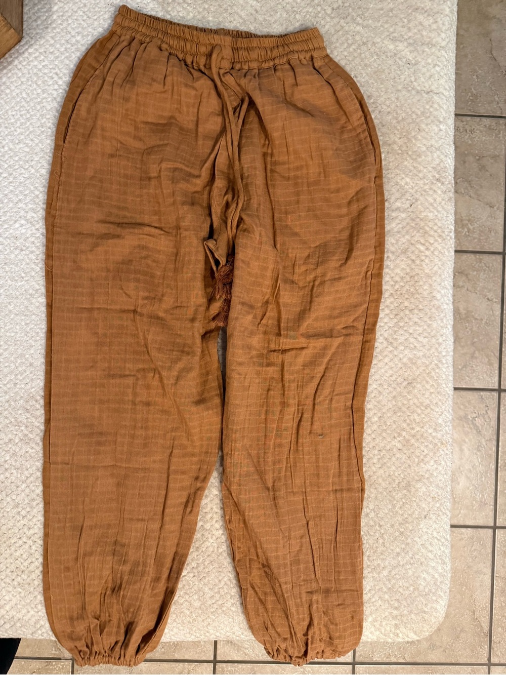 12th Tribe Women's Rust Brown Drawstring Joggers
